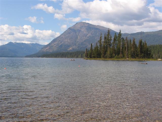 Rafting on Lake Wenatchee