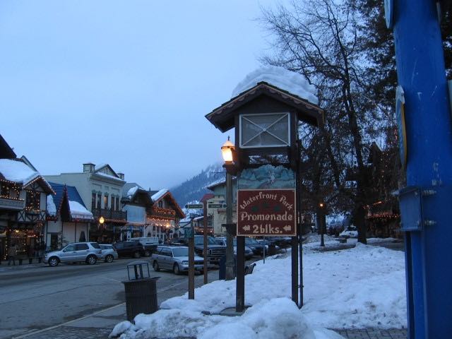 Promenade Sign