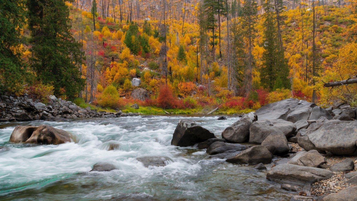 Tumwater Canyon in Fall